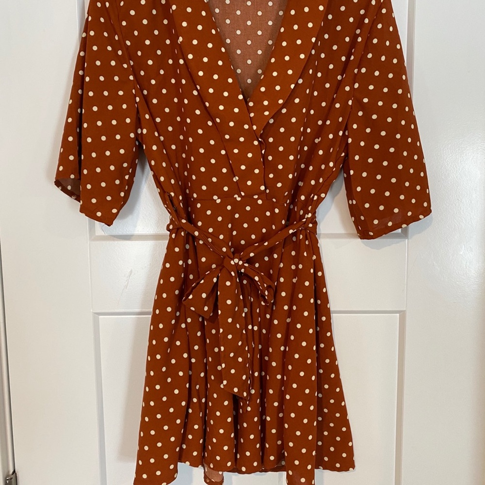 Dress - Picture 2 of 3